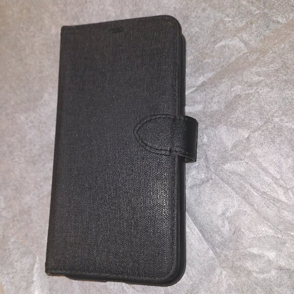 Blu Element 2 in 1 Folio Case Black/Gray for iPhone 11/XR Cases - Picture 1 of 4